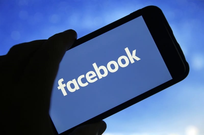 Cách chia sẻ link Facebook dẫn đến trang cá nhân 