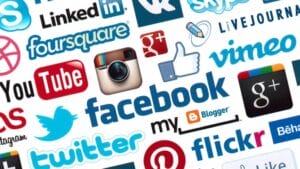 Social Media là gì? Tổng hợp các kiến thức cần biết