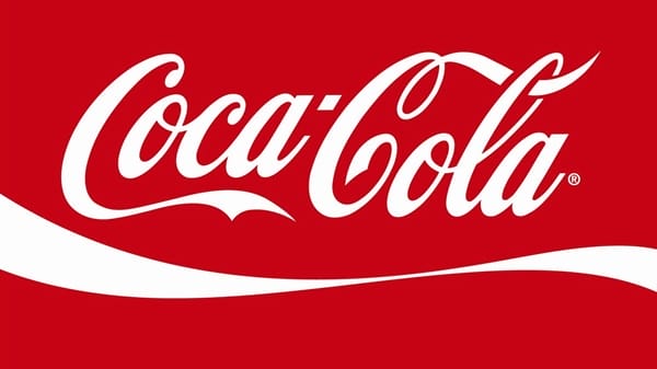 Logo Coca Cola ấn tượng không đến từ sự hoàn hảo